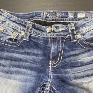 Miss Me crop jeans